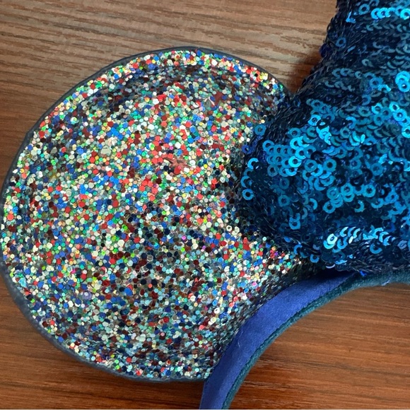 Disney Parks Blue Glitter Minnie Mouse Ears Headband 2020 Sparkles Fun Party - Picture 2 of 10